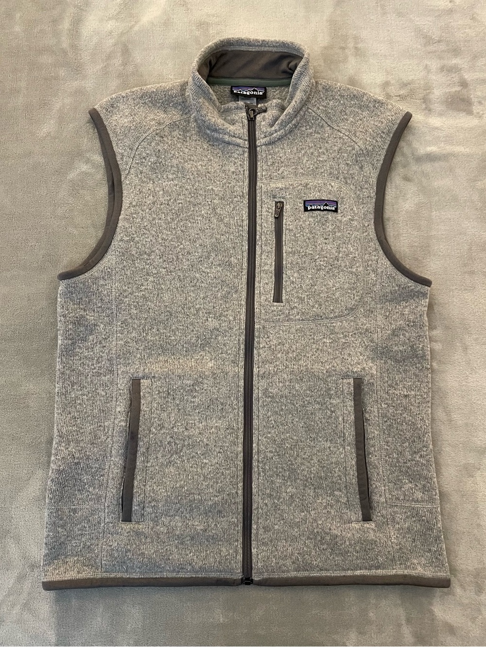 Patagonia Men’s M Heather Gray Fleece Vest with Zip Chest Pocket